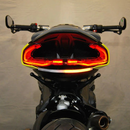 MV Agusta Dragster 800 Tail Tidy Fender Eliminator (Tail light only)